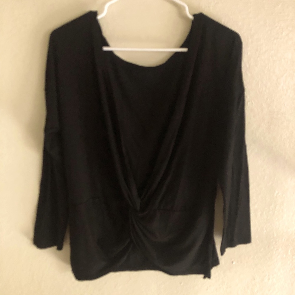 ⚡️Soft black top with tied front